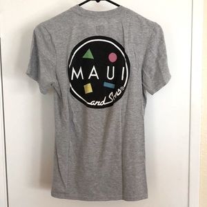 Maui & sons men’s Small T-shirt exce cond like new